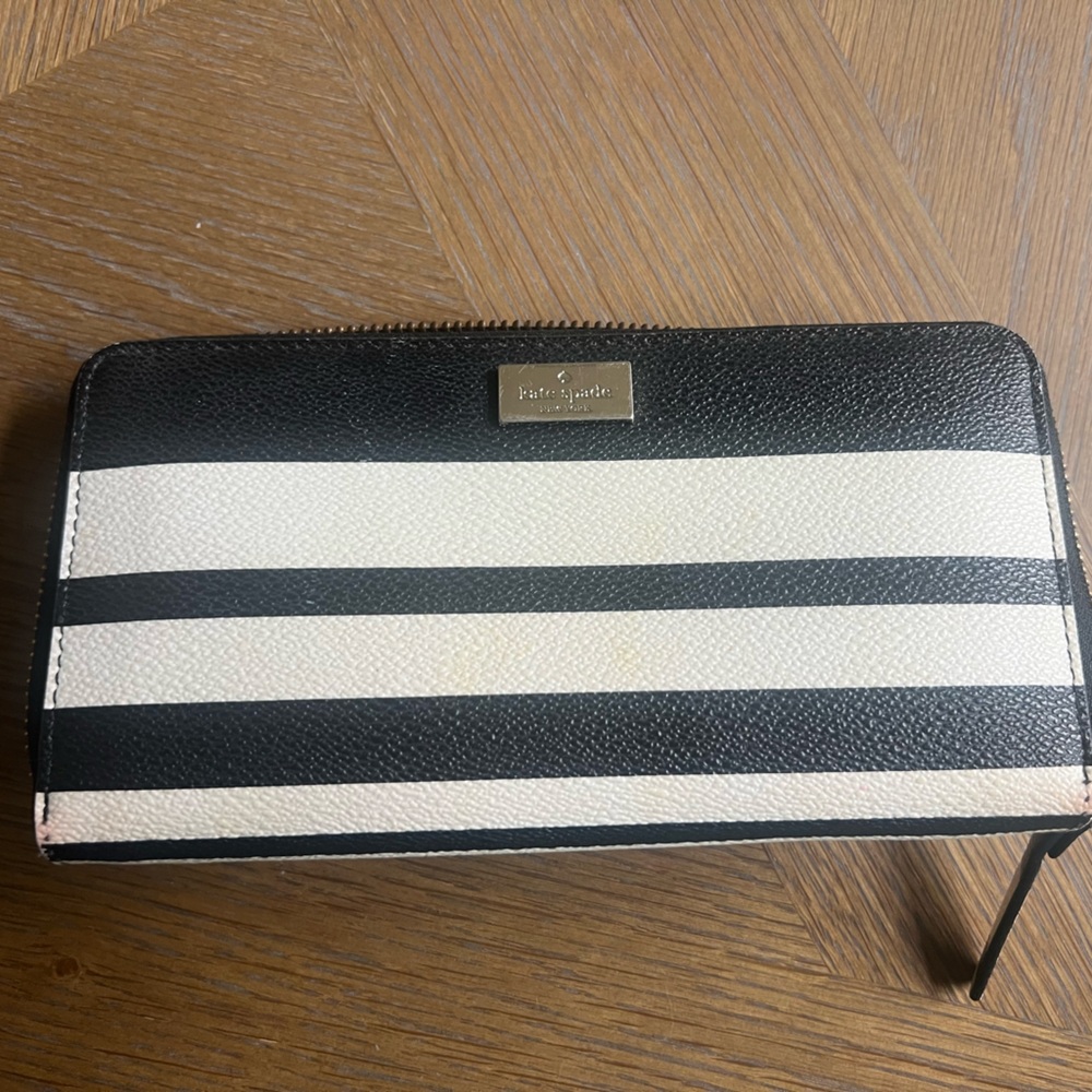 Kate Spade wallet